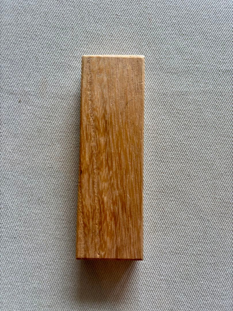 開運 鈴 K18 18金 ゴールド 桐箱入り 根付 ストラップ