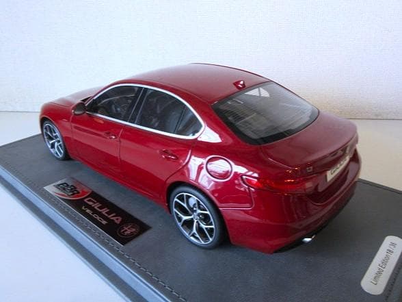 ねこさん専用 BBR (1/18) アルファロメオ Giulia Veloce