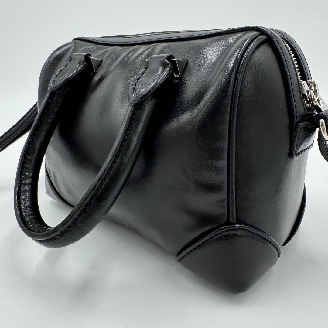 GIVENCHY スター 星 レザー ショルダーバッグ ハンドバッグ ブラック