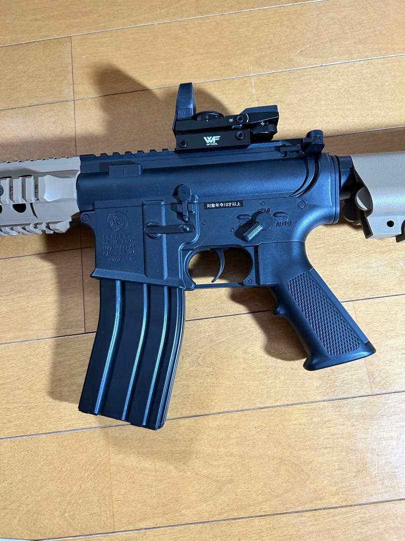 ルイ電動ガン『M4CQBタンカラーモデル』ライトプロ 10