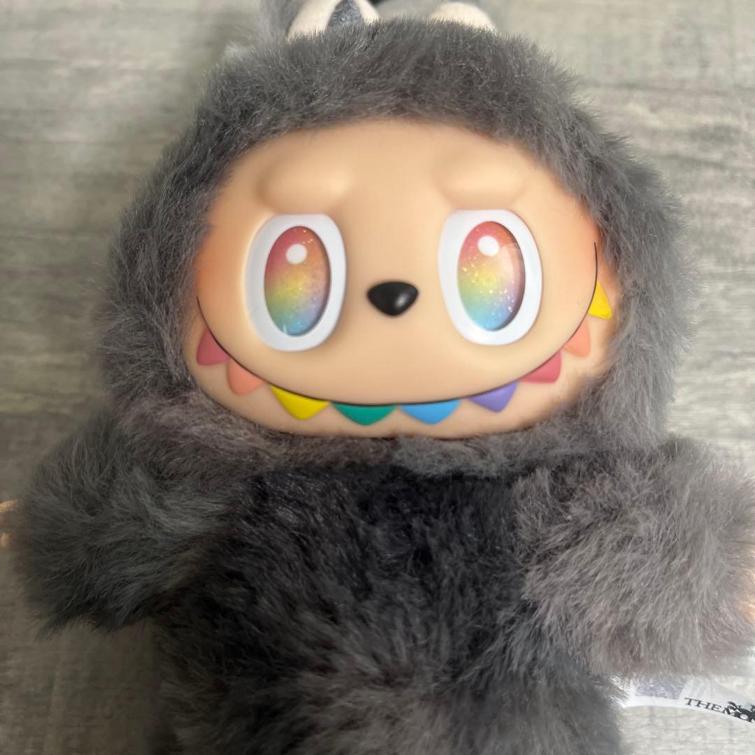 ポップマート　エナジーシリーズシークレットラブブ