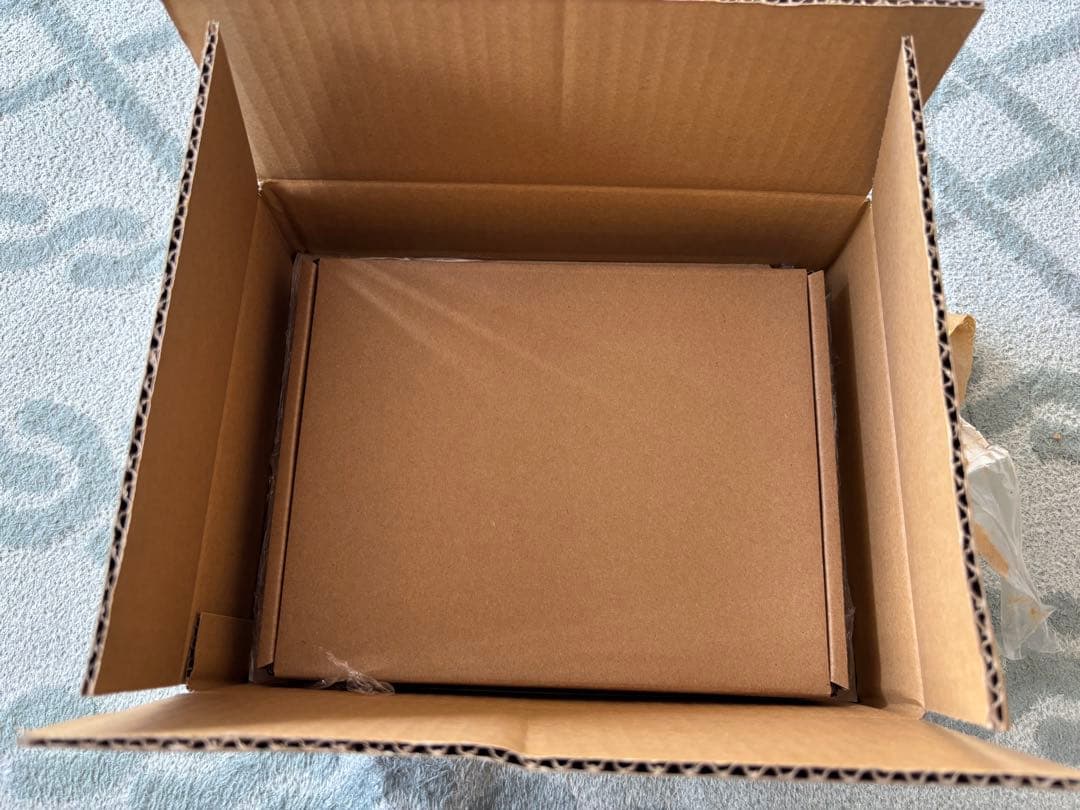 新品未開封Topps Chrome 10周年記念ボックス　ラブブ　1BOX