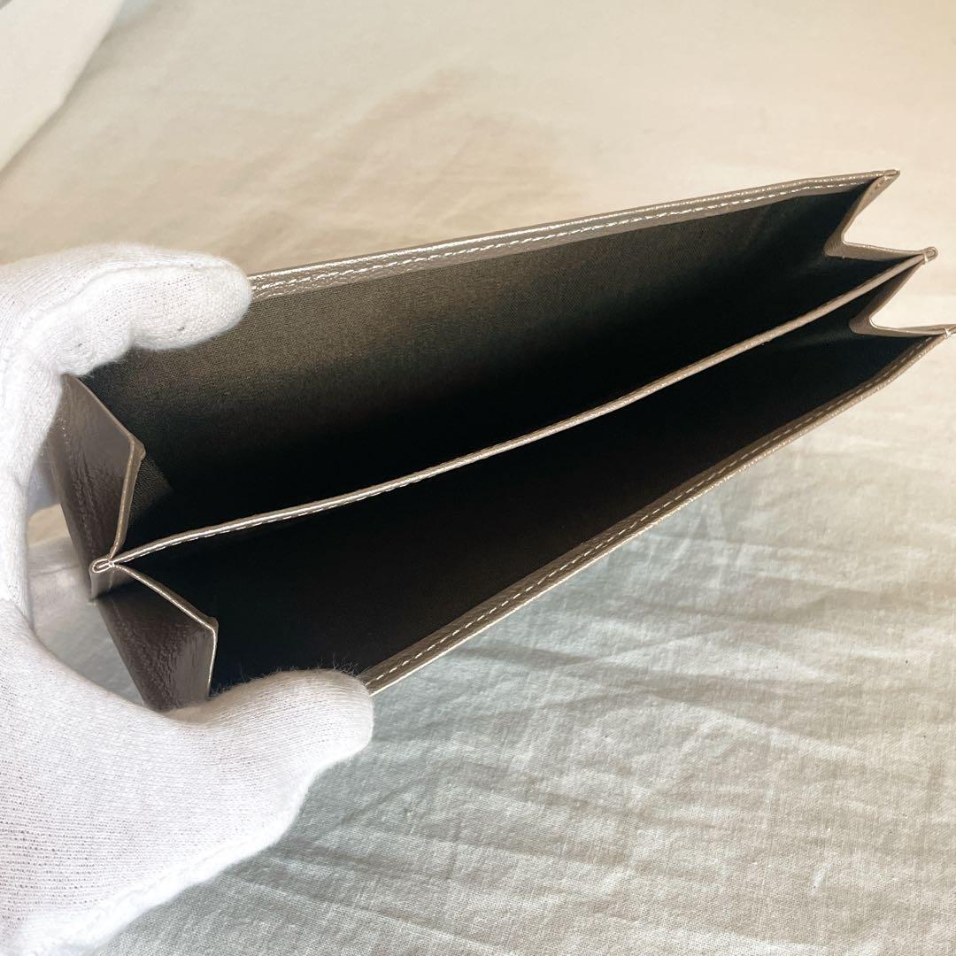 未使用品✨　ヒロコハヤシ　ジラソーレ　チェーン付き長財布　クラッチバッグにも