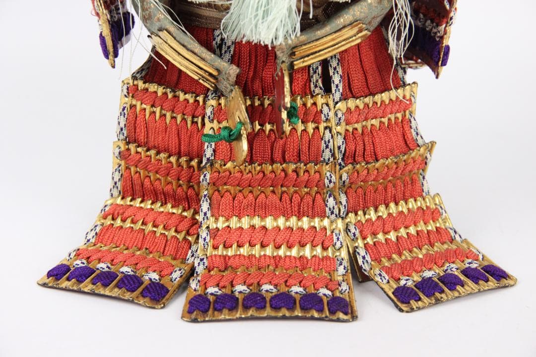 明治 谷本要助作 武者 赤糸威 金色兜 蝙蝠男面 鎧飾り