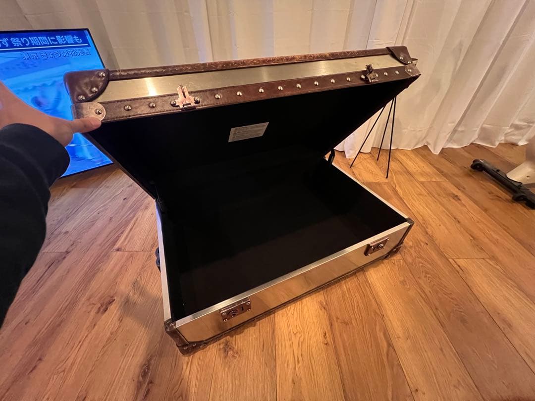 ハロ　トランクテーブル HALO TRUNK & STAND