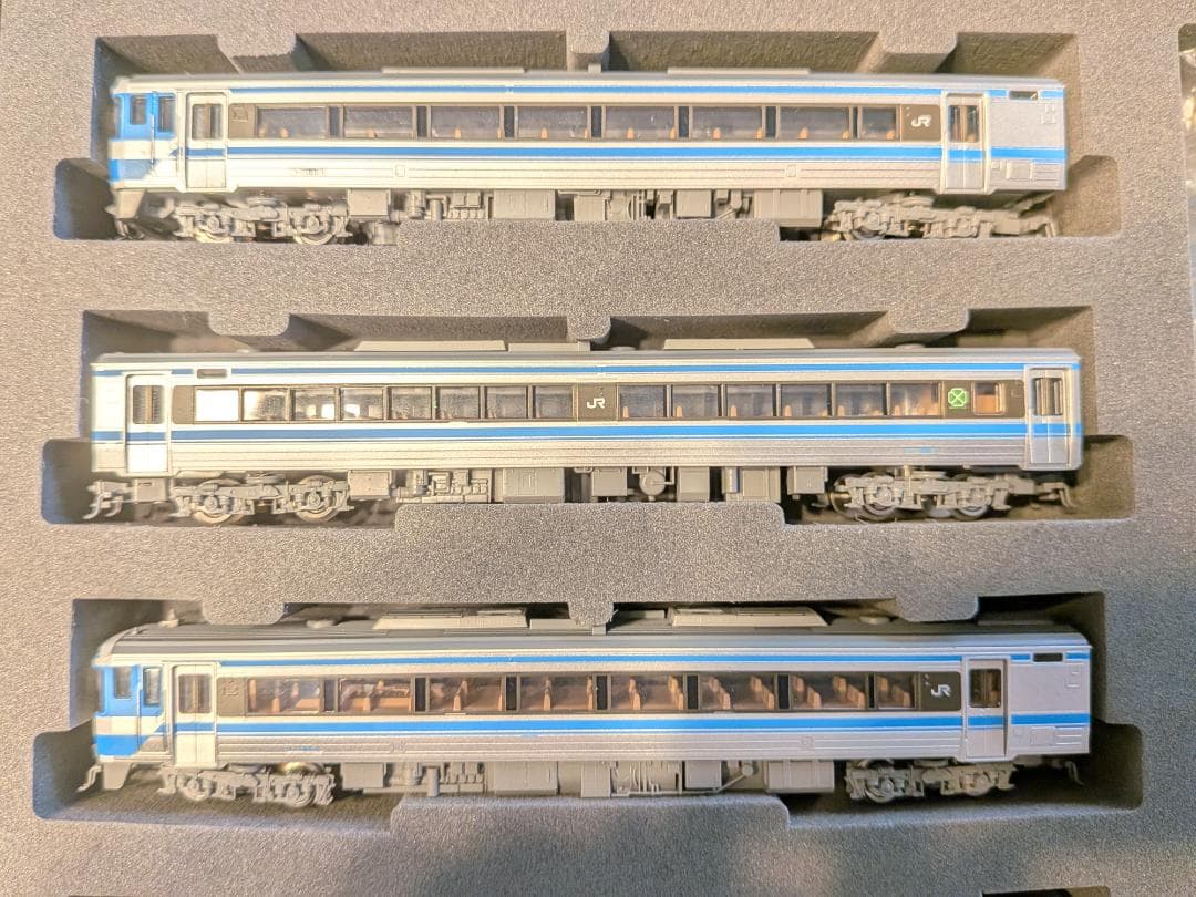 ぷ*ん様 TOMIX JR 185系特急ディーゼルカー 基本+増結セット（計6両