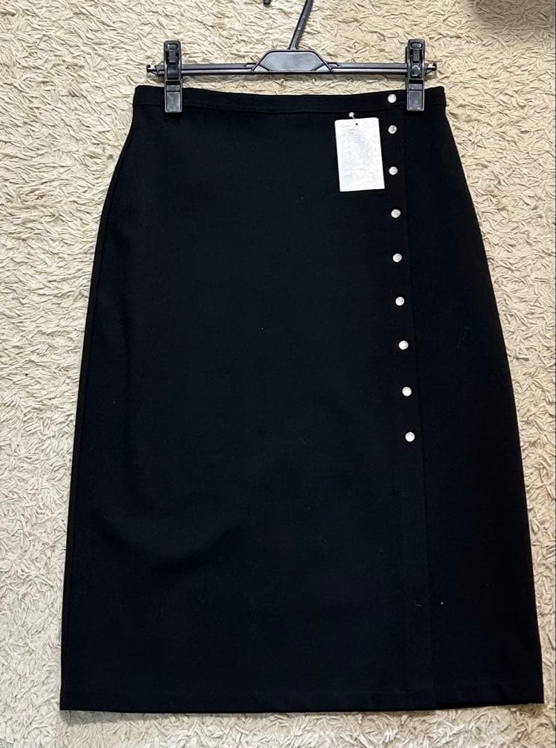 【新品】アニエスベー 黒 膝丈スカート M サイズ2 ⭐︎定価約４万 ⭐︎人気