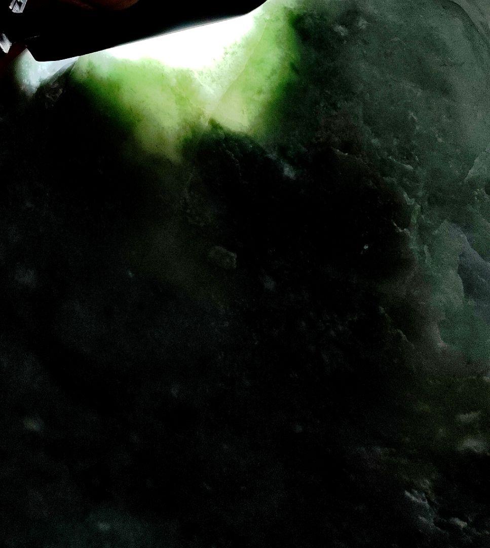 ☆翡翠原石☆糸魚川硬玉【小滝・転石川ズレ・ウブ17.65kg】