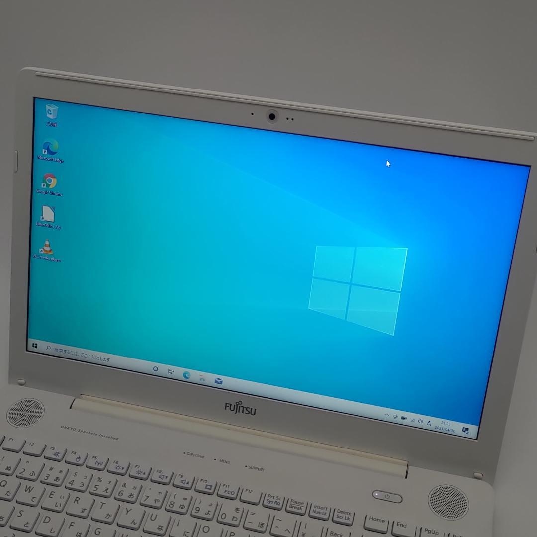富士通 LIFEBOOK AH50/C2 第7世代i7搭載高性能ノートPC