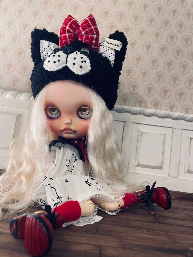 カスタム アイシードール 頭皮付きモヘア アウトフィット付属 カスタム アイシードール 白肌 デザインモヘアウィッグ アウトフィット