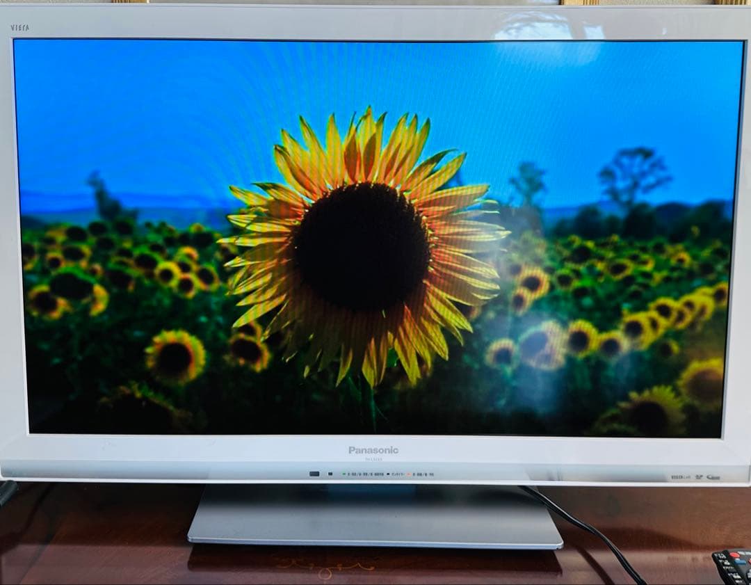 Panasonic VIERA TH-L32X3-W 32インチ 液晶テレビ 白 - メルカリ