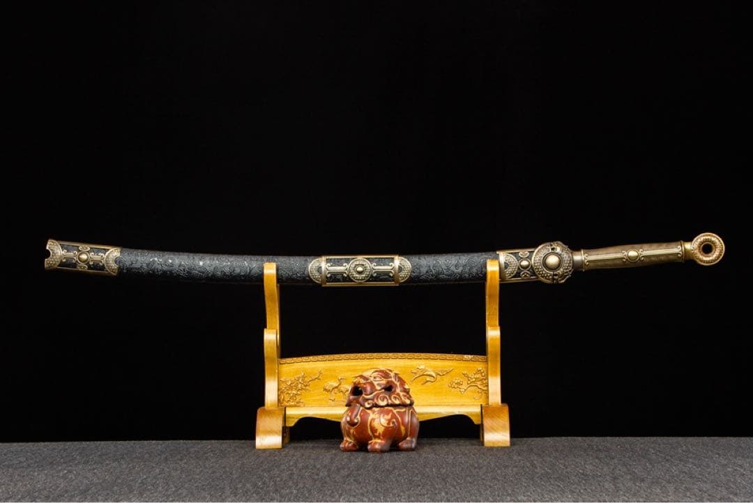 聖金繍 刀装具 日本刀 武具 鑑賞刀 居合刀 模造刀 舞踊刀