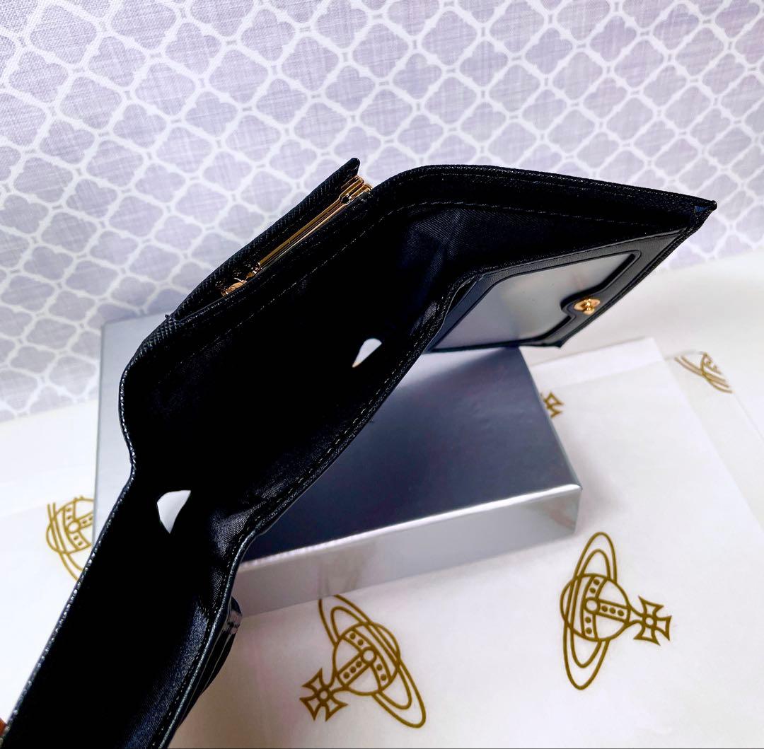 大人気✩ショッパー付】新品 ヴィヴィアン・ウエストウッド 三折り財布