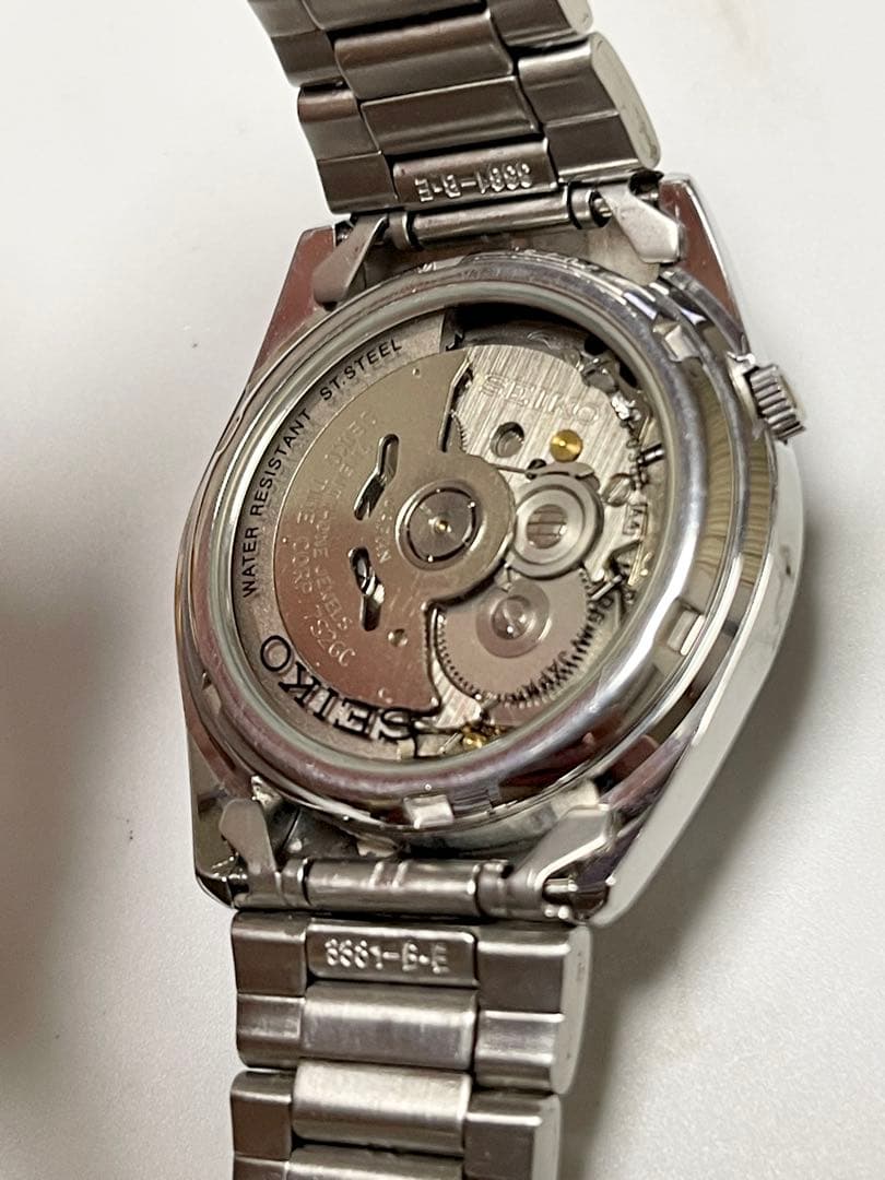 2013年11月製 セイコー5 デイデイト 21J