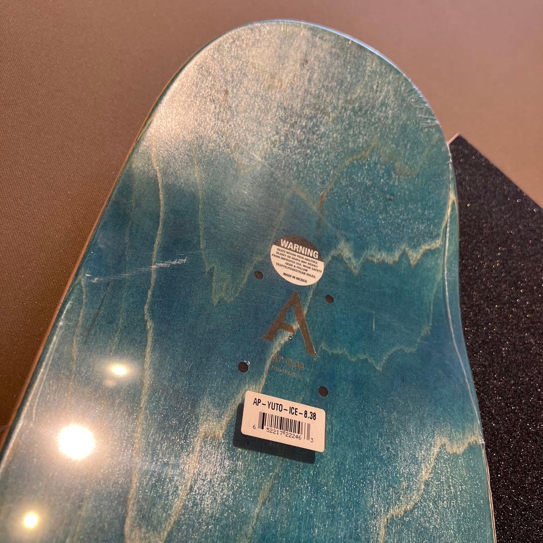 デッキテープ付き！　APRIL 8.38インチ　堀米　スケボー