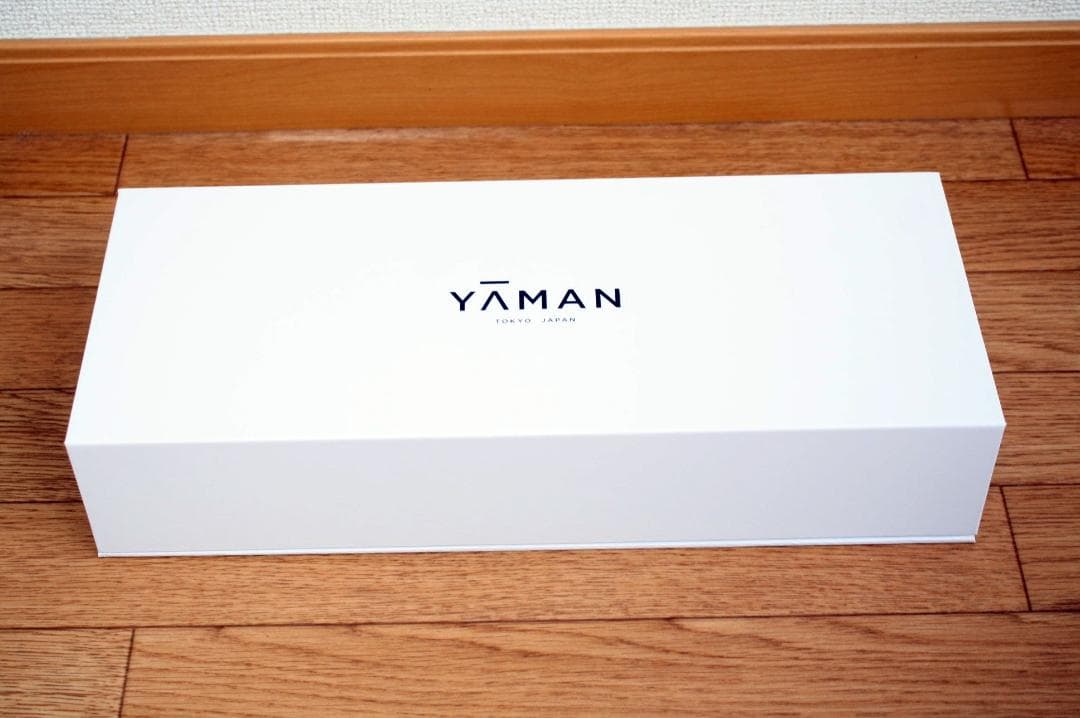 【新品未使用・2025年発売】ヤーマン リフトドライヤー スマート〈ホワイト〉