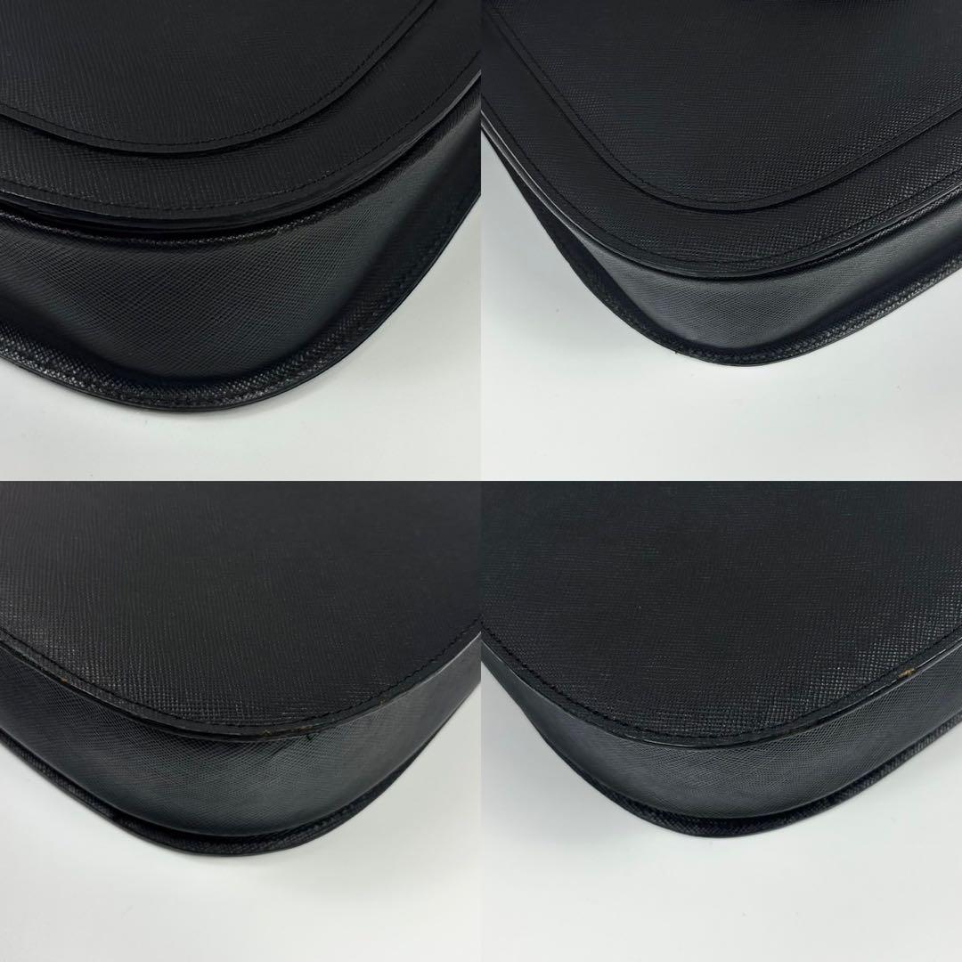 イヴサンローラン ワンショルダーバッグ YSL カサンドラ ロゴ レザー 黒