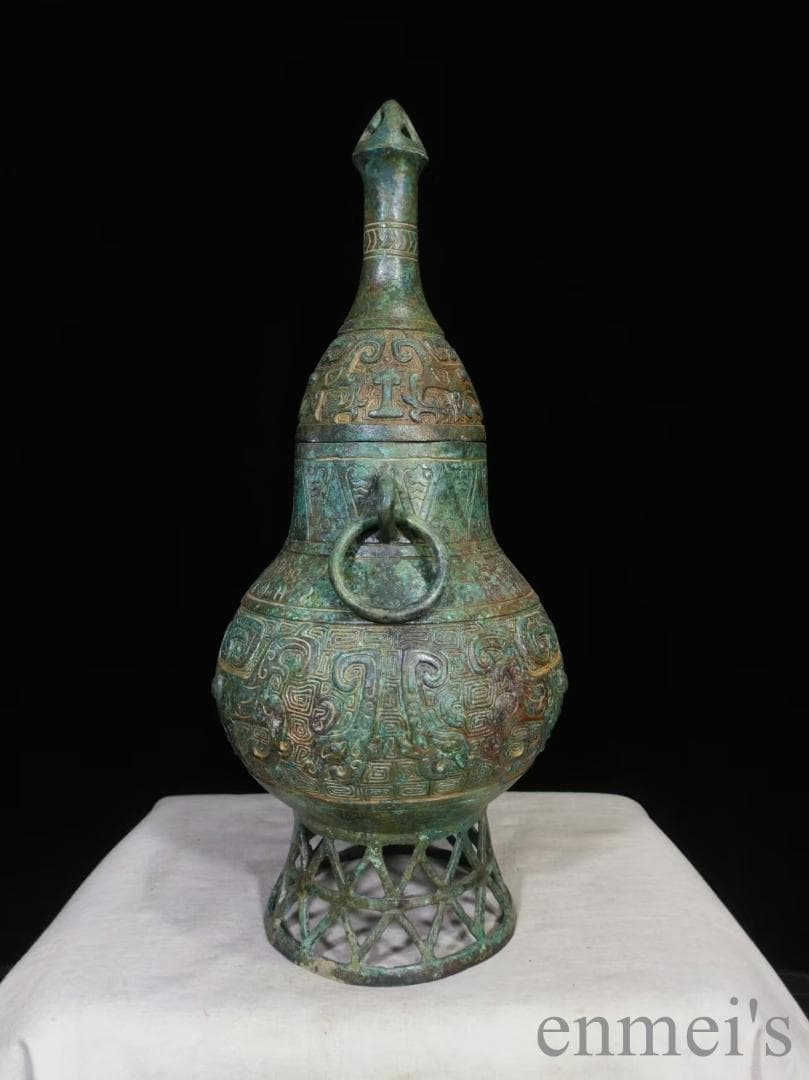 中国古美術 旧蔵 商周款 青銅製 器皿《饕餮文壺》純銅製 高浮彫 時代物 置物