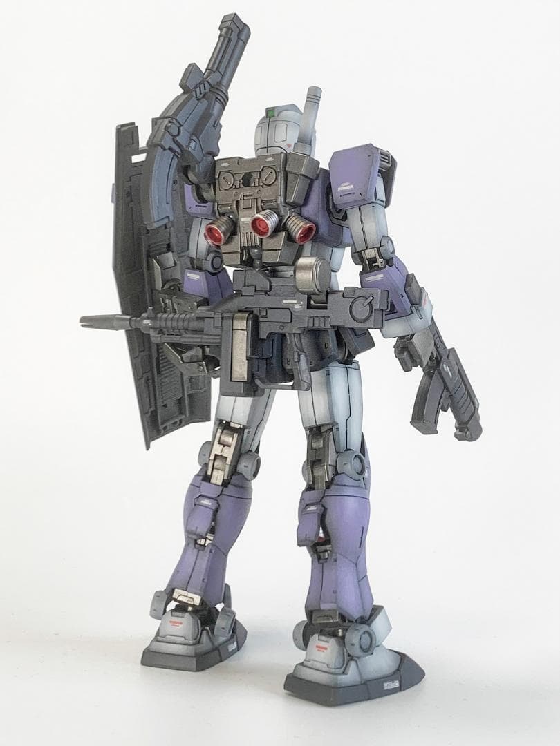 ジム(モロッコ戦線仕様)RGM-79 HG1/144 ガンプラ全塗装完成品