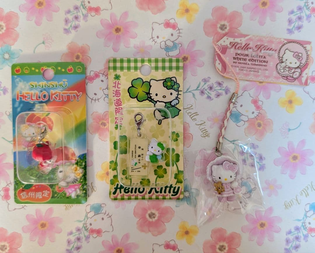 ハローキティ　ご当地キティ　ストラップ　201個おまとめ（ロリータ他）