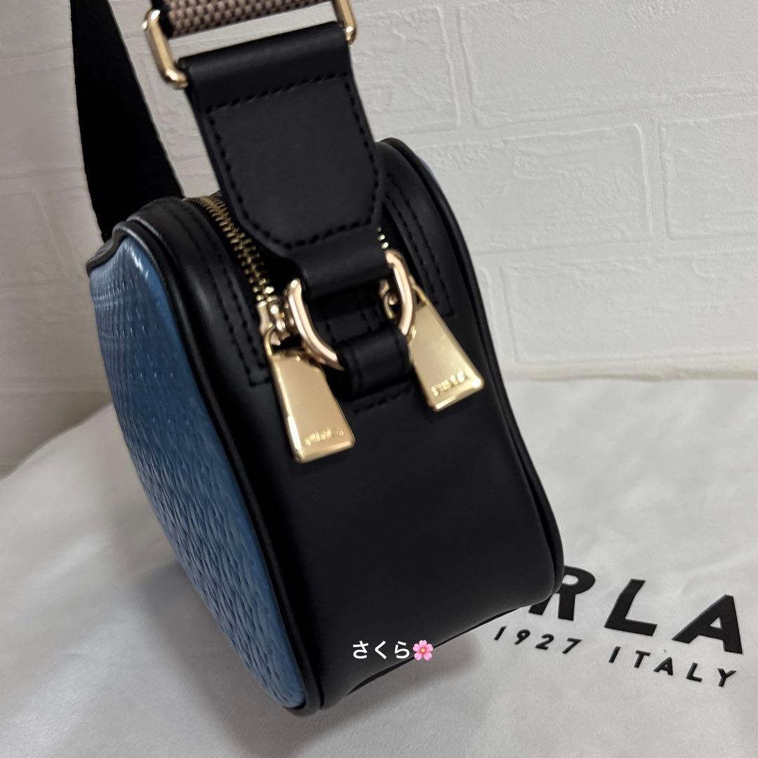 ✨未使用品✨フルラ リリー キルティング ショルダーバッグ