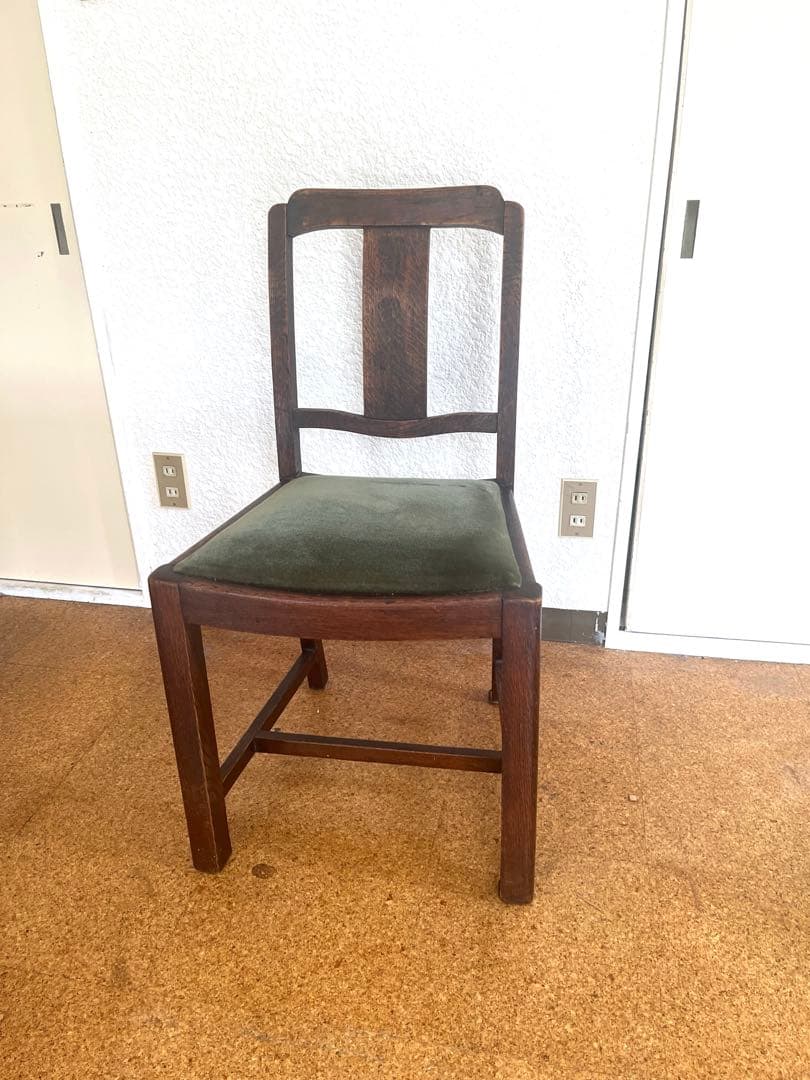 m*a様 木製正方形アンティークダイニングテーブルと椅子4脚セット