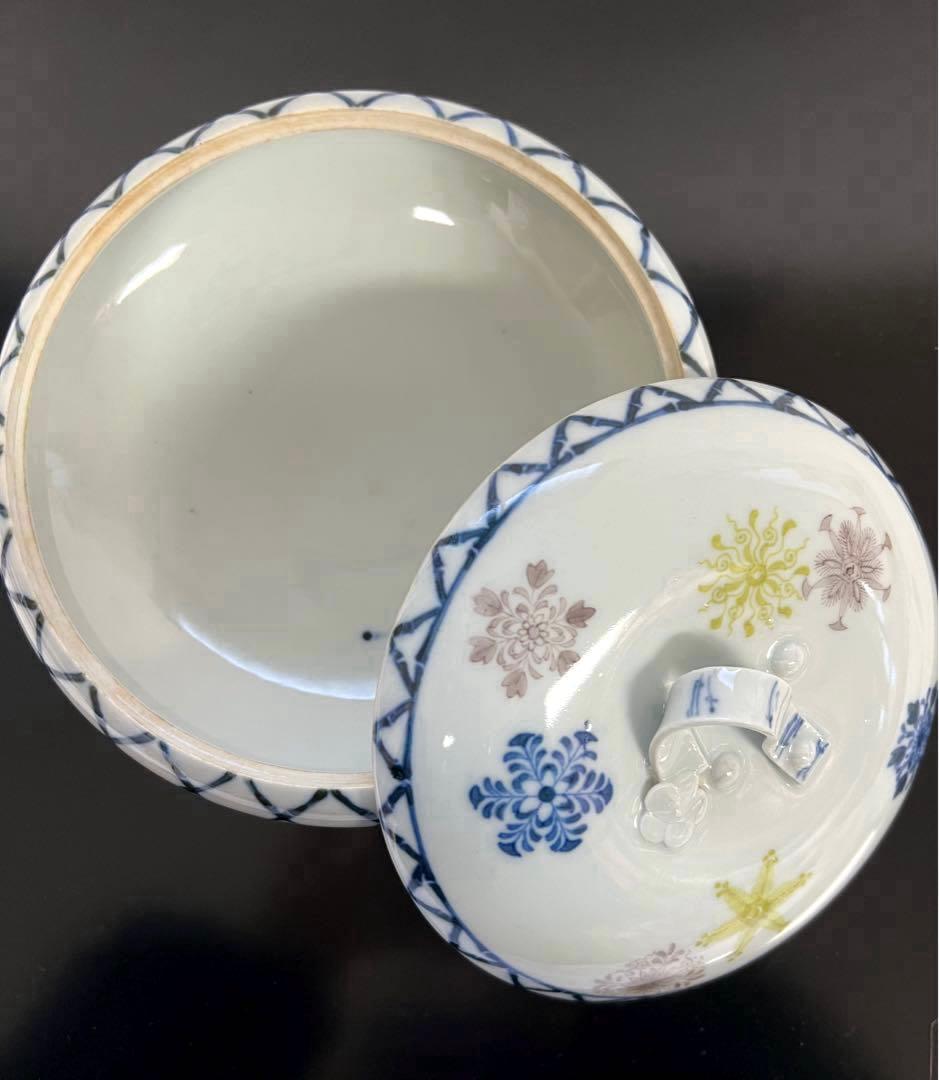 九谷焼　松竹梅・雪の結晶模様の蓋物　蓋付菓子器　菓子鉢