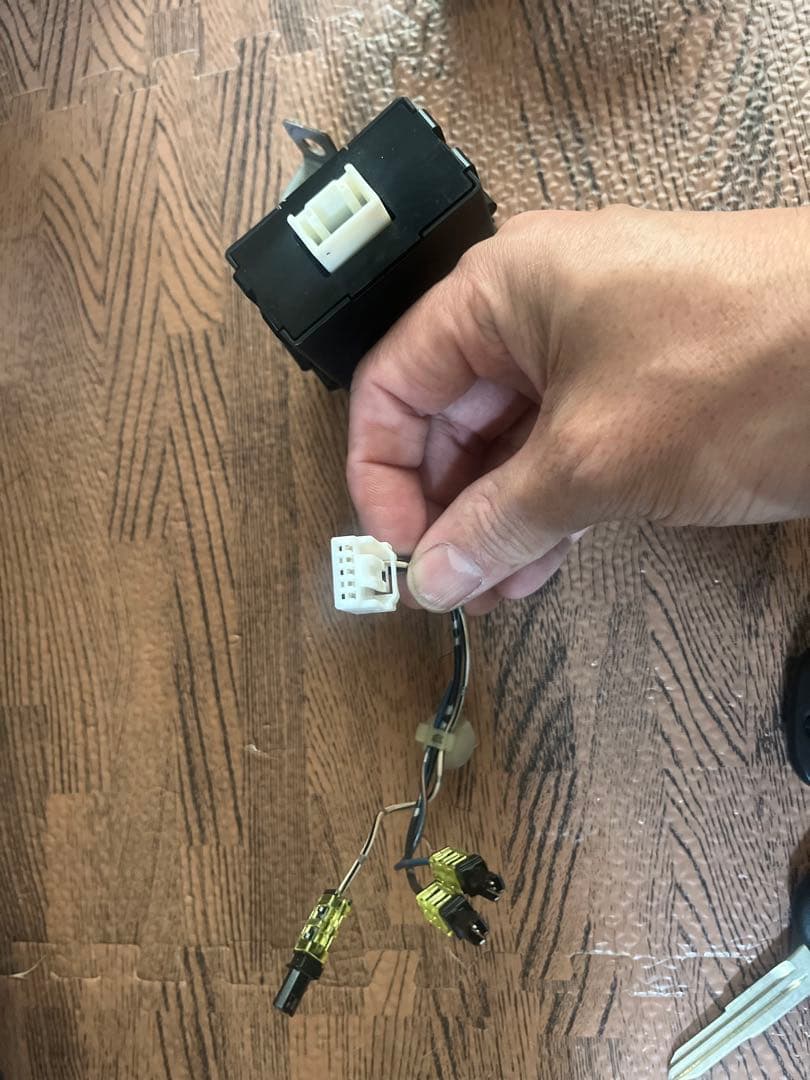 l700ミラジーノ電波式キーレスエントリーシステム キー付き