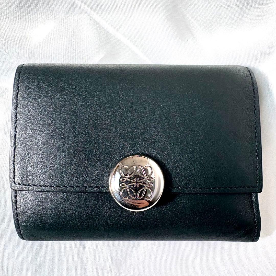 極美品/現行✨ロエベ 折り財布 ペブル アナグラム レザー ダークグリーン