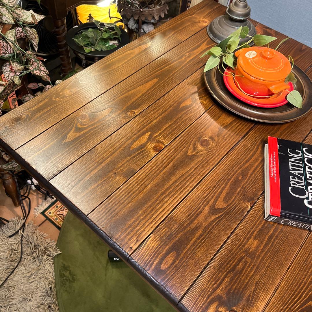 インダストリアル系　ヴィンテージ　オールドパイン　コンパクトダイニングテーブル