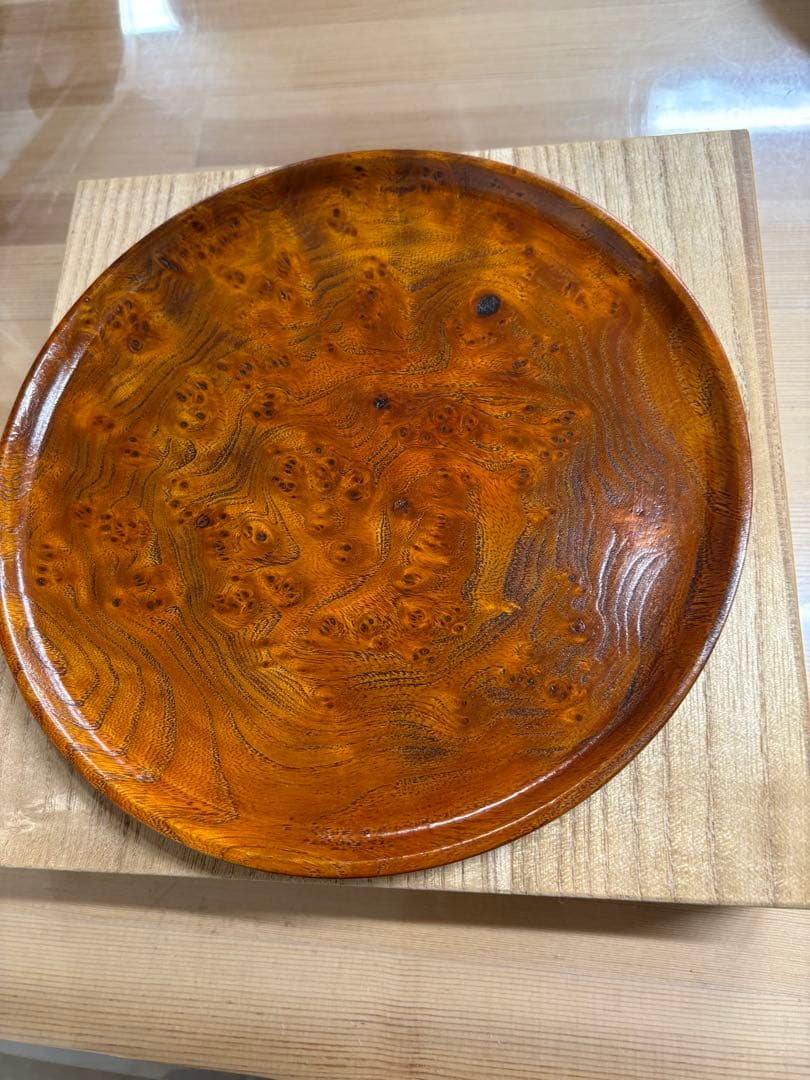 アイヌ　瘤　こぶ　茶菓子盆　拭き漆仕上げ　工芸品　桐箱入り pd_49278eb5bbbacea45eef4955187