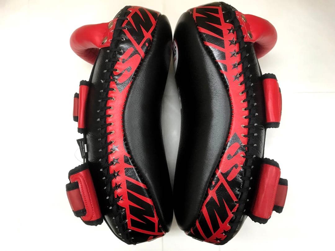 TWINS キックミット M レッド