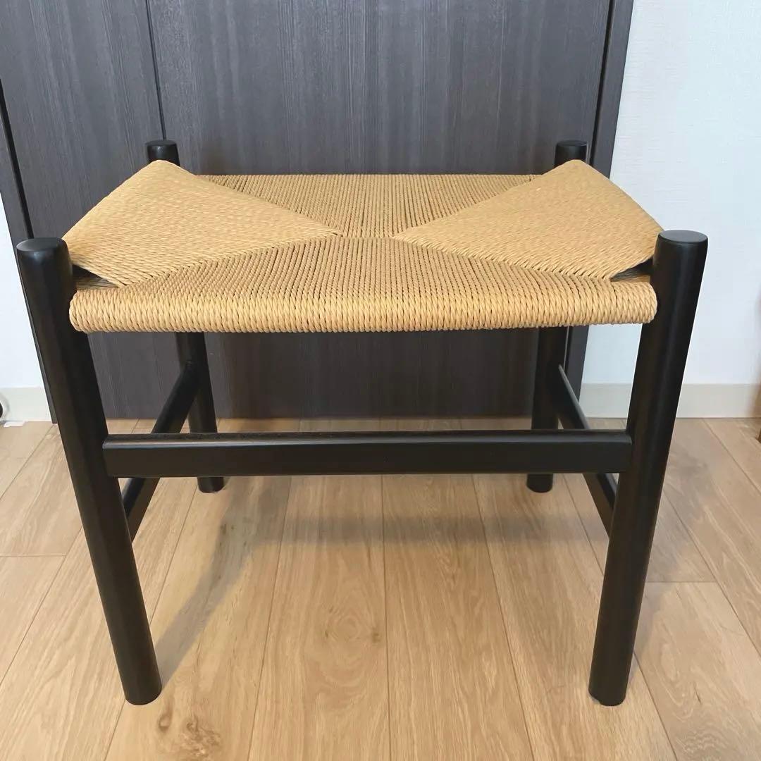 【リプロダクト品】ハンス・J・ウェグナー　木製スツール