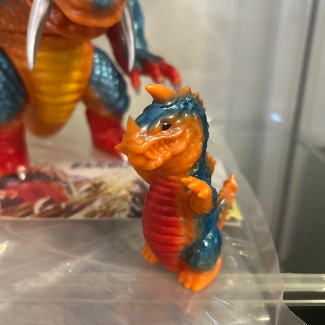 ハンサムタロウエム まんだらけ怪獣 剛腕怪獣バジアス