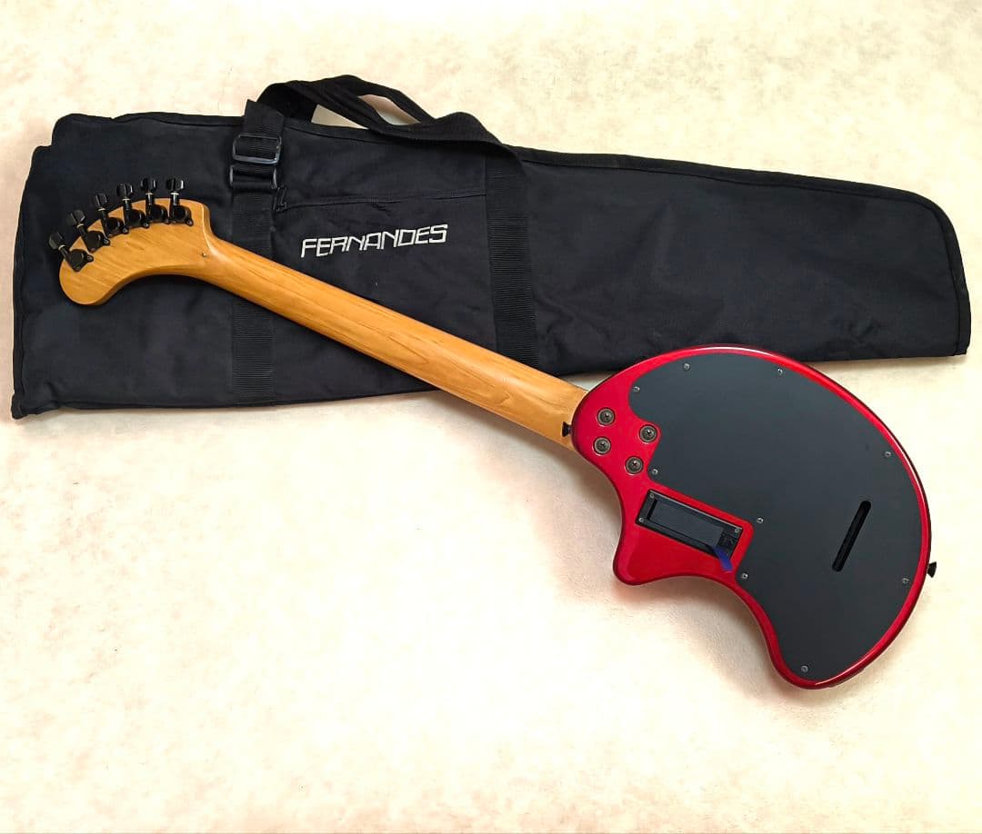 【美品】ZO-3 芸達者 MR アンプ内蔵ミニギター 専用ケース付 ぞうさん