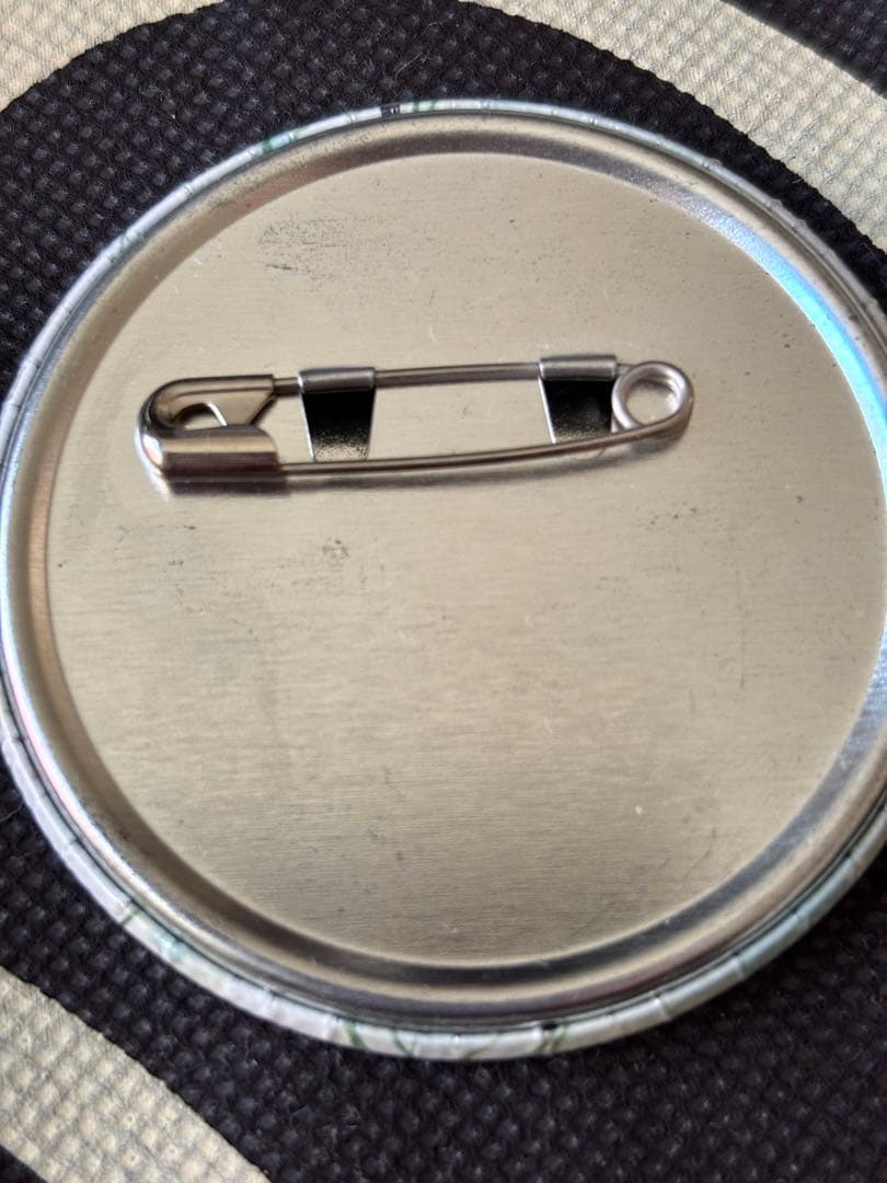 NARUTO はたけカカシ缶バッジ