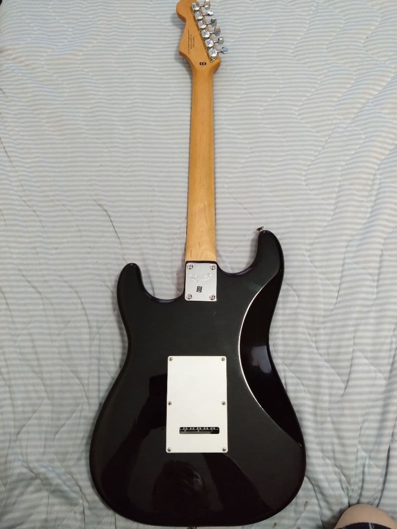 Squire Fender スクワイヤー ストラト黒 美品 フジゲン 改造品