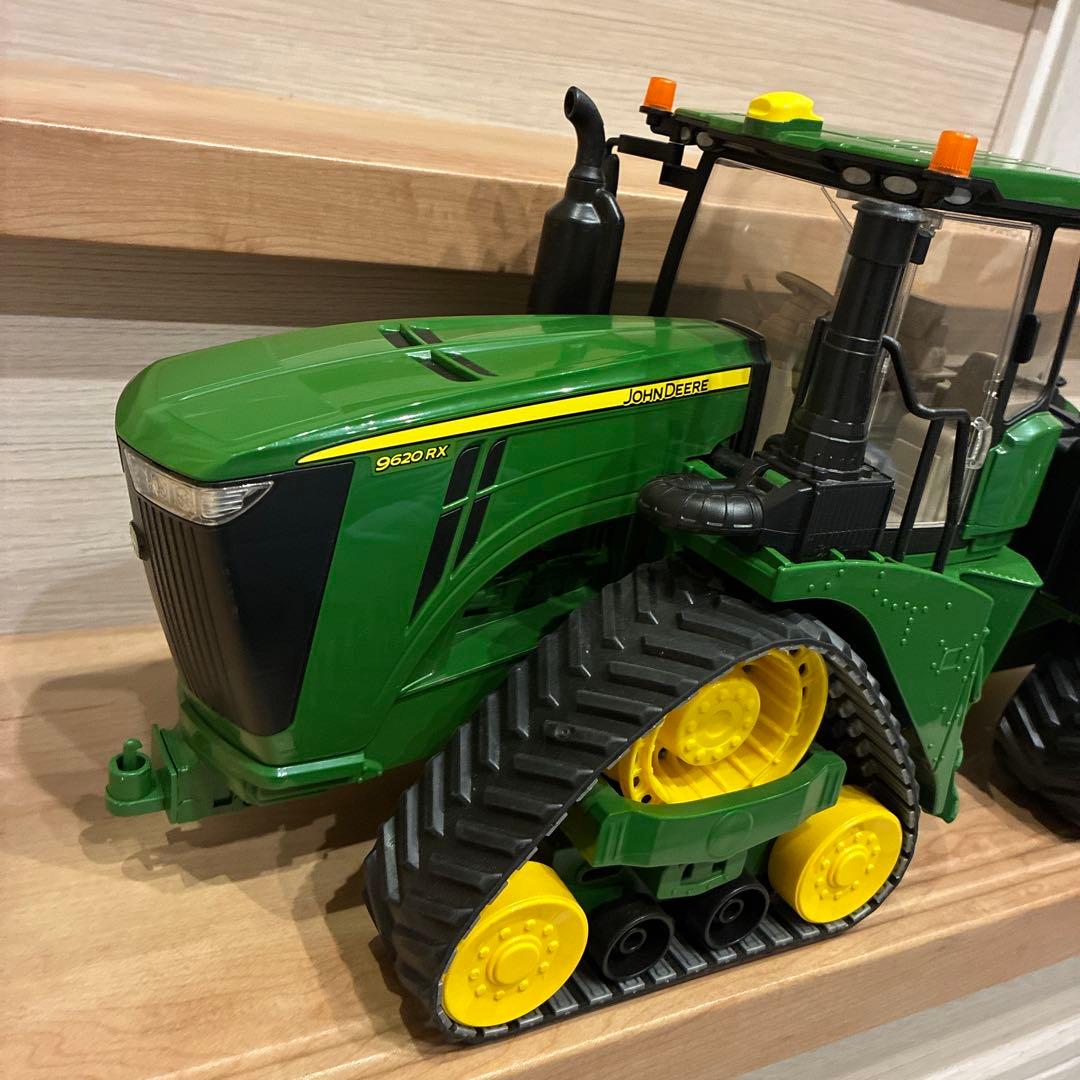 ブルーダー　JOHN DEERE トラクター
