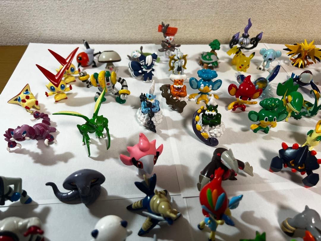 モンコレ 111匹 まとめ売り