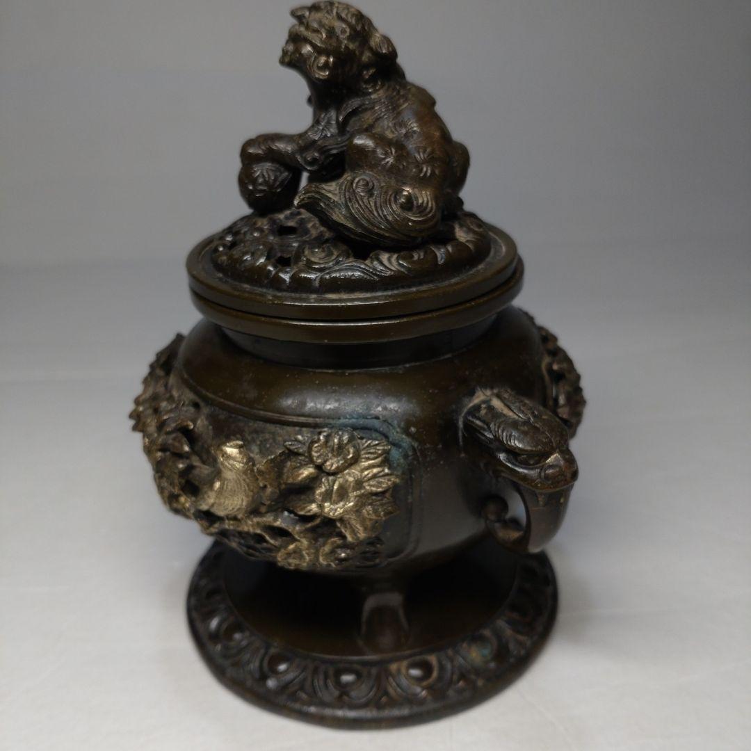 銅製 花鳥図 五具足 在銘／獅子香炉 燭台 花立 法具 仏教 仏壇 彫金 獣耳