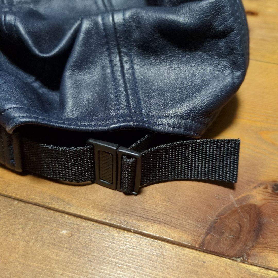 Supreme ネイビー レザー キャップ - メルカリ