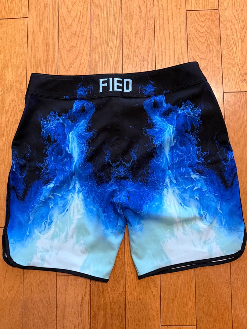 激安特価】FIED サーフパンツ 30 15.5インチ フィジーク コンテスト