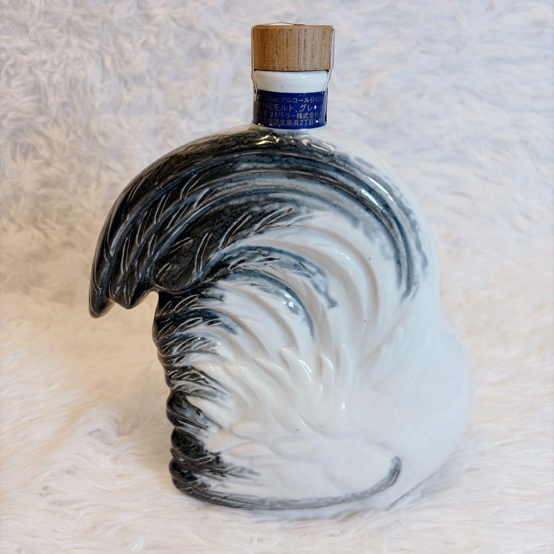 未開栓・美品】サントリー ローヤルウイスキー 干支ボトル 酉 鶏 陶器