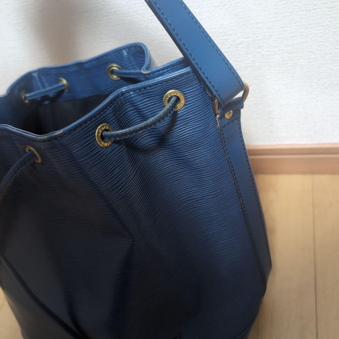 Louis Vuitton エピレザー バケットバッグ オンライン で 販売