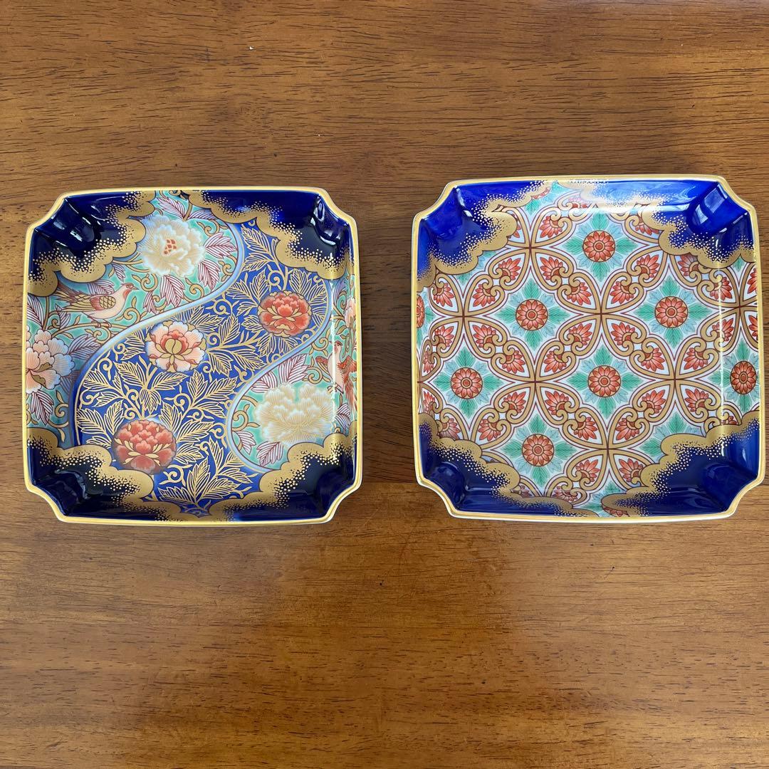 有田焼 深川製磁「金襴手更紗」「流水鳳凰唐草」角5号飾皿 2