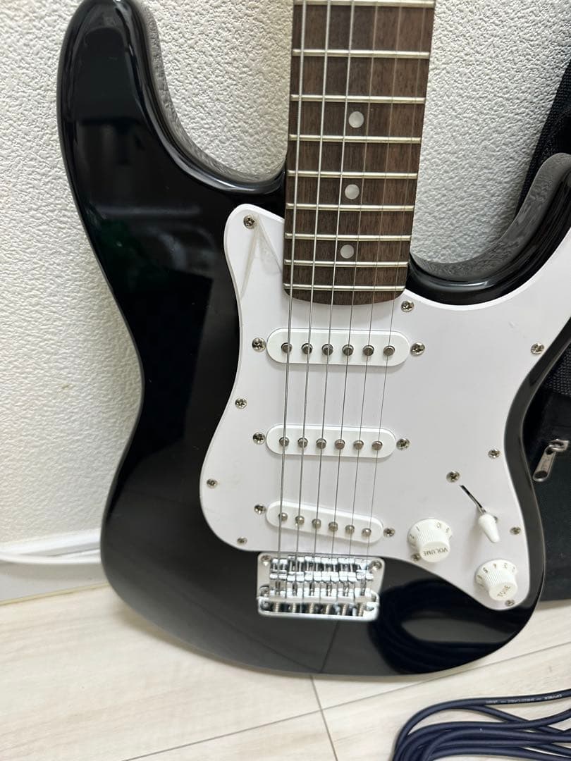 Squier by Fender Mini Strat ブラック
