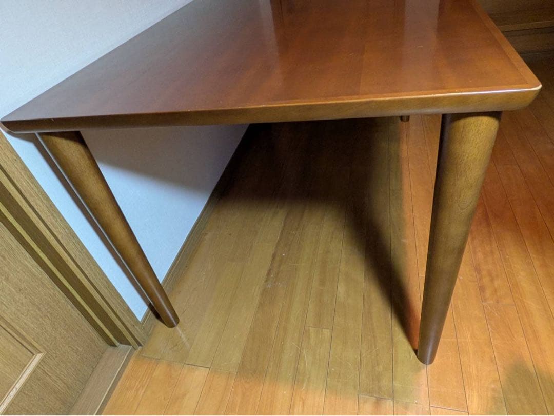 ■送料込■カリモク60+ ダイニングテーブル 木製家具食卓デスク ウォールナット