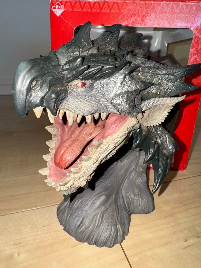 一番くじモンスターハンターWチャンス当選品リオレウス希少種