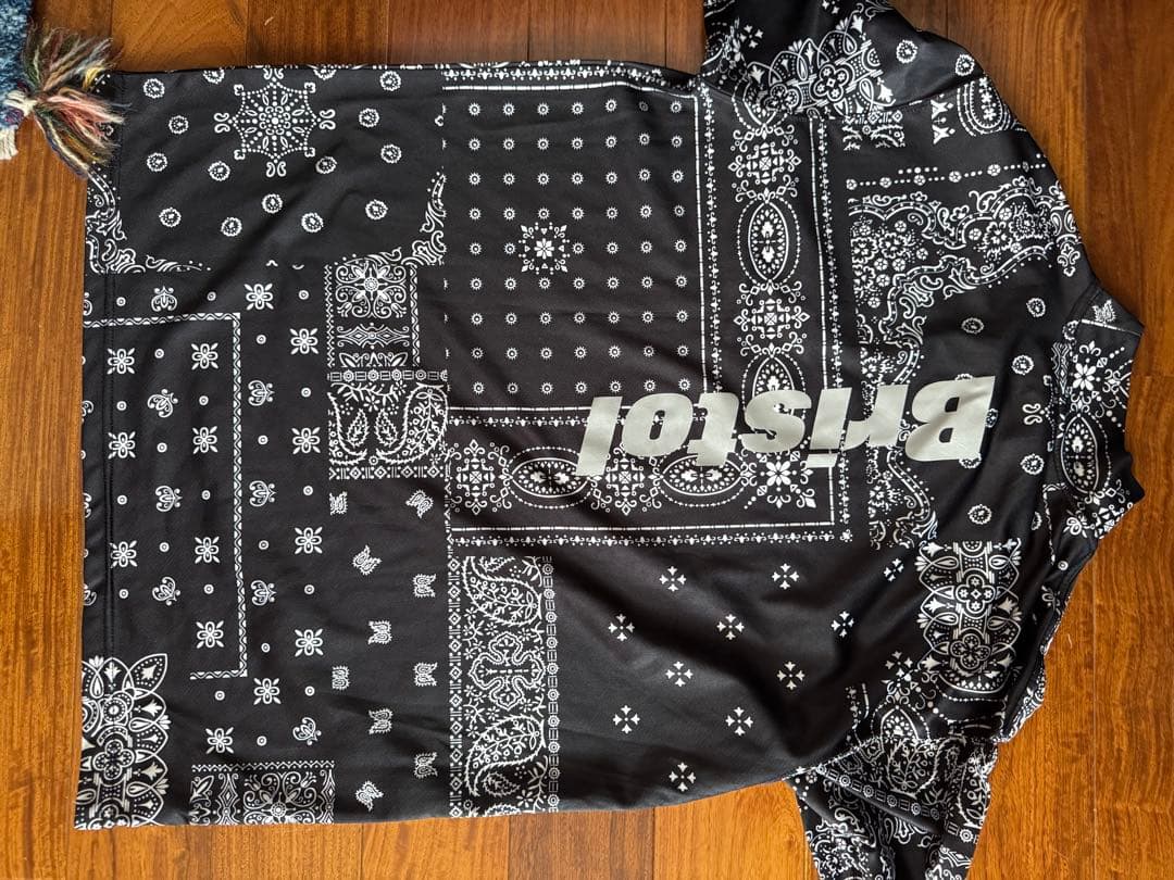 FCRB Bristol バンダナ柄　ゴルフシャツ