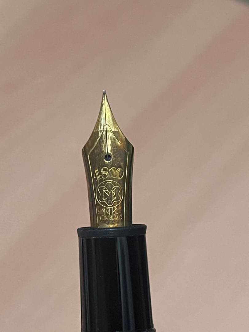 す*ん様 14金 モンブラン 146 MONT BLANC 万年筆 黒
